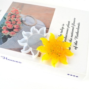 Molde de resina en forma de luna y estrella DM025, de silicona, bricolaje, pegamento UV de cristal, llavero de <span class=keywords><strong>Eclipse</strong></span> Lunar, adorno para joyería, molde de corazón - Product Image 2