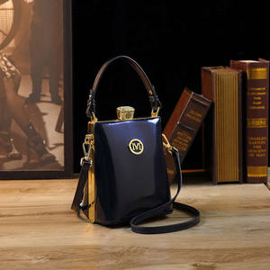 Sac à main en cuir verni polyvalent et sobre, sac à main brillant pour téléphone portable pour femmes, petit sac à main, sac à bandoulière - Product Image 4