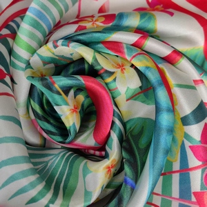 Grandes femmes personnalisées impression numérique Satin pure soie écharpe 65*65 cm cheveux carrés 12mm Soie foulards dames - Product Image 2