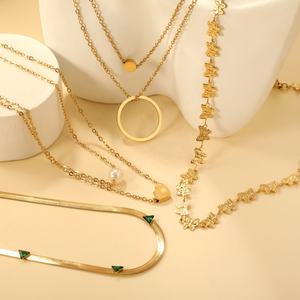 จี้สร้อยคอเหล็กกล้าไร้สนิมกันน้ำไม่หมอง ขายส่ง สร้อยคอประดับเพชรซิคอนสำหรับผู้หญิง ชุบทอง 18K จี้รูปผีเสื้อ - Product Image 5