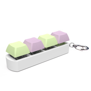 พวงกุญแจไฟ LED 4 in 1 แบบปรับแต่งได้ พร้อมปุ่มกดแบบ Mechanical Keycap ของเล่นคลายเครียด คลิกเกอร์ คีย์บอร์ด ฟิดเจ็ต คลิกเกอร์ - Product Image 3