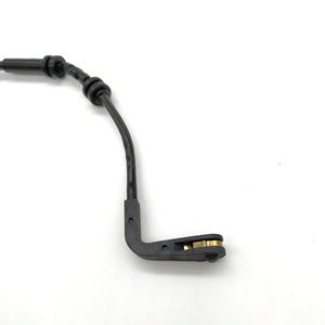 สายไฟเตือนเบรกสำหรับรถยนต์ Heli Electronics รุ่น LR092060 J9C2076 ความยาว 842 มม. สำหรับซ่อมแซมหรือเปลี่ยนอะไหล่รถยนต์แลนด์โรเวอร์ - Product Image 2