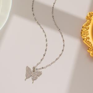 <span class=keywords><strong>Collier</strong></span> pendentif papillon en cristal élégant et simple pour femmes, bijoux de fête de mariage de style coréen en acier inoxydable pour filles - Product Image 3