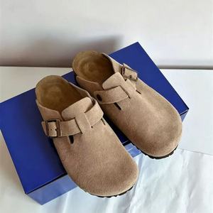 Sandales Birkenstock en cuir de vachette, semelle en liège légère et respirante, demi-ouvertes, rehaussées, à semelle épaisse, bout fermé, doublure en cuir - Nouveauté - Product Image 5