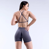 Soutien-gorge de sport grande taille personnalisé à col montant – Dos croisé, respirant, séchage rapide, sans coutures, finition lavée, maintien élevé pour l'entraînement