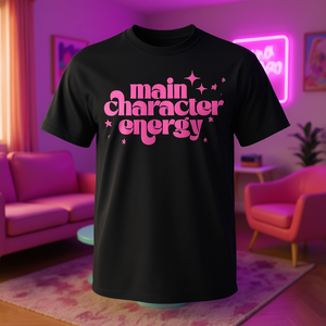 T-shirt rose rétro avec citation de personnage principal Energy - Product Image 1