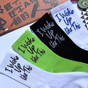 Nouvel arrivage de lettres à la mode je me suis réveillé comme ça hommes chaussettes tubulaires coton tricoté Skateboard femmes chaussettes - Product Image 3