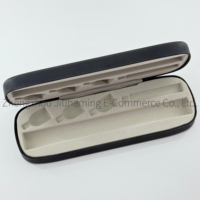 Étui à stylos en PU moulé par injection, épaisseur 3 cm, compact et facile à transporter pour le rangement à domicile des stylos réutilisables avec impression de logo