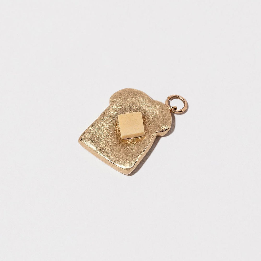 ขนมปังปิ้งเนยทอง