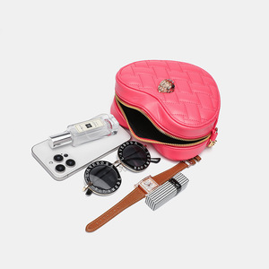 Sac bandoulière tissé Kurt Geigner London pour femme |   Sac à bandoulière de luxe de créateur avec tête d'aigle - Product Image 4