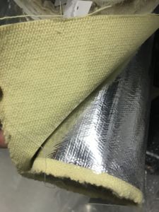 <span class=keywords><strong>Tissu</strong></span> 100% Para-Aramide 550gsm ignifuge enduit de feuille d'aluminium pour vêtements de travail industriels - Product Image 1