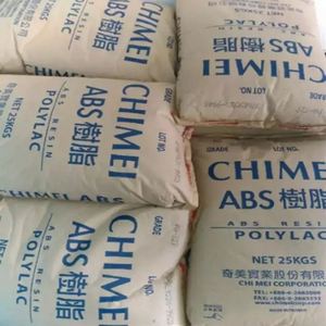 Résine plastique ABS de qualité industrielle fabriquée en Chine, granulés de plastique ABS, prix au kg - Product Image 1