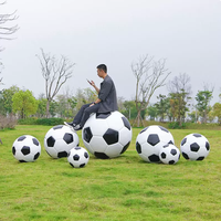 Sculpture géante de ballon de football en fibre de verre, statue de football extérieure personnalisée, grand ballon en PRV pour parc, stade, centre commercial sportif