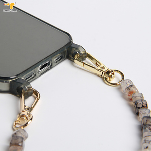 Chaîne de téléphone en acrylique agate pour femmes, cordon anti-perte pour téléphone portable avec couleurs assorties, sangles de <span class=keywords><strong>bijoux</strong></span> pour téléphone pour <span class=keywords><strong>iPhone</strong></span> 17 Pro Max - Product Image 5
