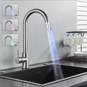 Aérateur de buse de robinet à LED intelligent Contrôle de la température tricolore <span class=keywords><strong>lumineux</strong></span> Accessoires de robinet de cuisine finis chromés pour salle de bain - Product Image 5