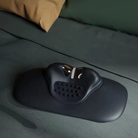 Masseur cervical unique à air magnétique chiropratique avec télécommande sans fil et thérapie par lumière rouge pour soulager la douleur
