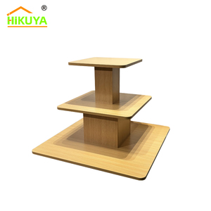 Table d'exposition carrée en bois HIKUYA, écologique, durable, 3 niveaux, taille et couleur personnalisables pour les magasins de détail - Product Image 1