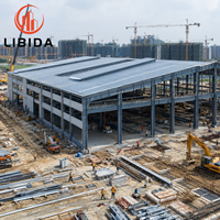 Atelier industriel à grande portée en structure acier préfabriquée scellée, sans colonnes, résistant, avec dessin Tekla professionnel
