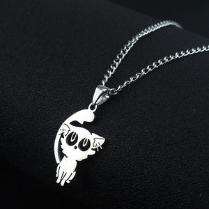 Collar con Colgante de Gato <span class=keywords><strong>Daijin</strong></span> de Moda para Mujeres y Hombres, Joyería de Acero de Anime <span class=keywords><strong>Suzume</strong></span> No Tojimari, Nuevo Adorno de Cosplay para Parejas - Product Image 3