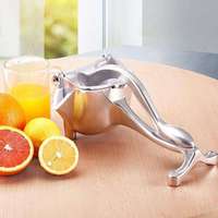 2023 Persoonlijke Snelle Nieuwe Draagbare Handmatige Handmatige Verse Sinaasappelpers Mini Groentesapcentrifuge Afzuigmachine Fruitpers