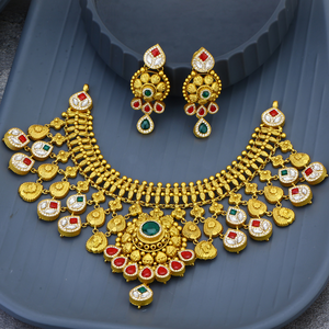 Conjunto de collar étnico dorado con pendientes Jhumka tradicionales, joyería nupcial para mujer, joyería para boda, diseño floral - Product Image 1