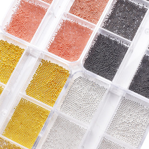 Décorations 3D en acier pour ongles, strass, boîte de 6 compartiments, tailles mixtes, perles caviar 5 mm or, argent et <span class=keywords><strong>noir</strong></span> - Product Image 2