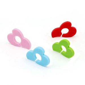 24 marqueurs de verres à vin en silicone, breloques créatives pour identifier les verres à vin - Product Image 4