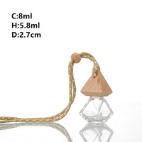 Bouteille de diffuseur de parfum d'air de voiture en verre de forme polygonale de luxe de 8ml avec couvercle en bois désodorisant suspendu vide