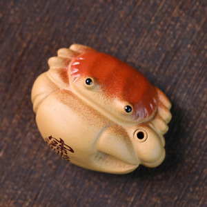 Porta Incienso de Cerámica Lucky Crab, Mini Mascota de Té para la Riqueza y la Prosperidad, Origen Dehua - Product Image 3