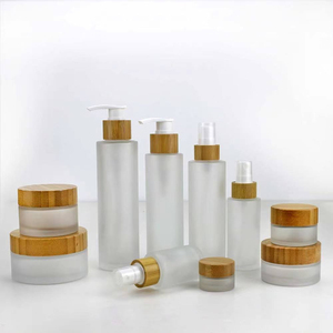Botella de Vidrio de Bambú de 30 ml, 50 ml, 100 ml, 120 ml, 150 ml con Tapa de Bambú/Madera para el Cuidado de la Piel, Botellas de Vidrio para Envasado de Cosméticos - Product Image 3