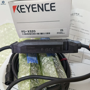 Capteur de débit micro à fixation par pince KEYENCE FD-XS20 |   Non-invasif, 20 L/min pour contrôleur de la série FD-X, IP67 FD XS20 - Product Image 1