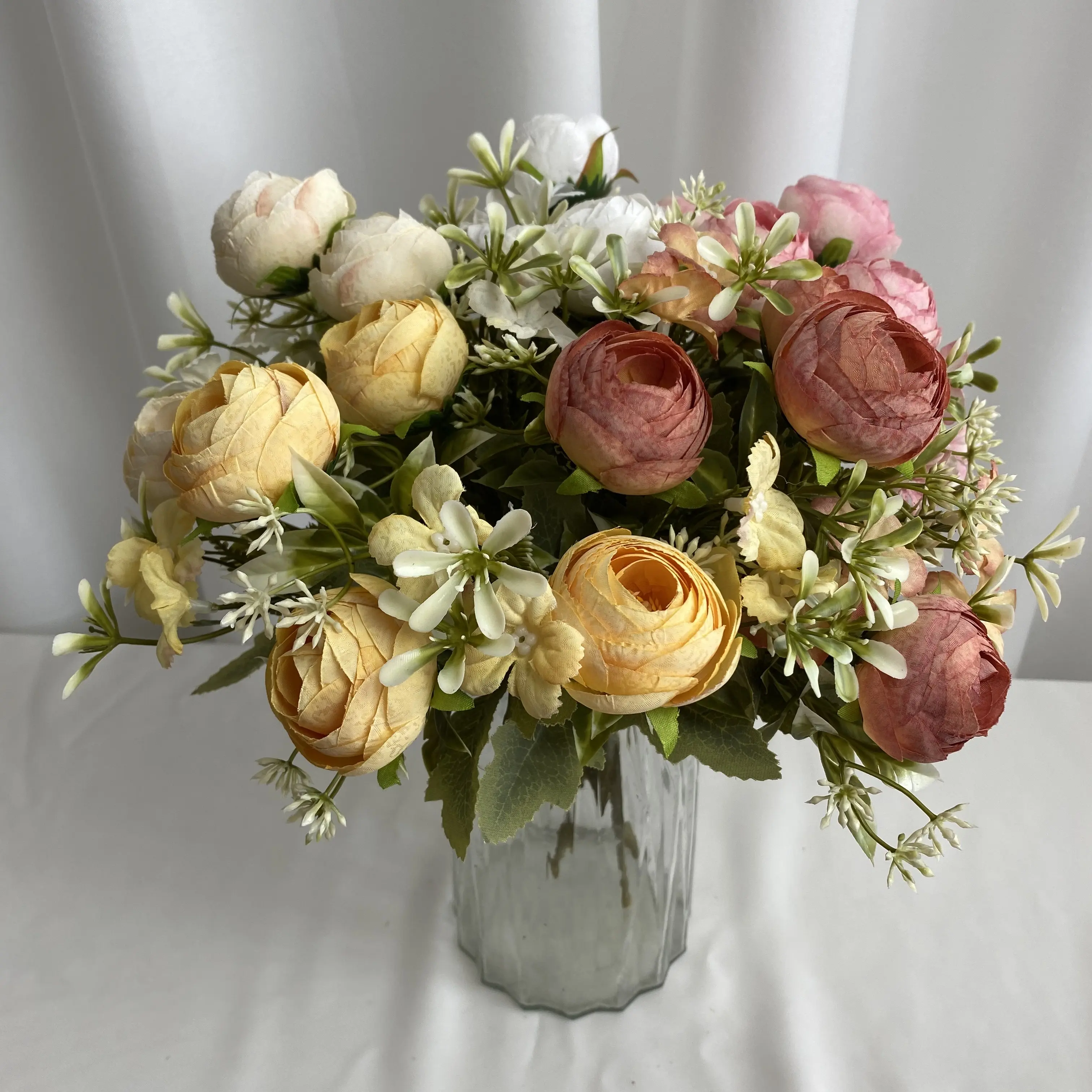 Ramo decorativo de flores de hortensia, Camelia Artificial a granel, para el hogar y la boda, producto de alta calidad, China