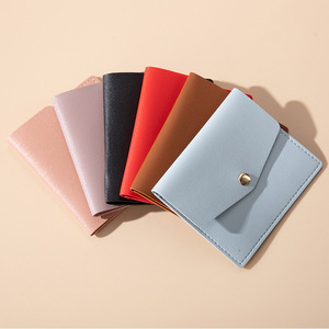 Cartera de cuero PU cuadrada, sencilla, ecológica y a la moda, con tarjetero y opción de color personalizado. - Product Image 1