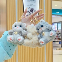 Porte-clés ours mignon en salopette, poupée en peluche de dessin animé, pendentif de sac, breloque de sac à dos, jouet pour machine à griffes, cadeau, vente en gros
