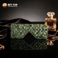 Masque de massage oculaire lissant Jiwan Lejia Green Xiuyu Jade Eyeview Care pour les parents et les épouses