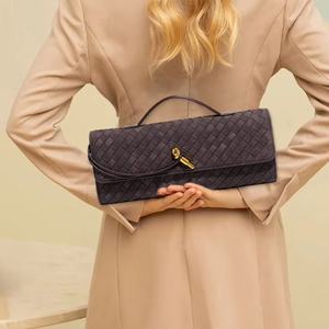 Bolso de Mujer Estilo Retro Personalizado, Bolso de Mano de Cuero PU con Tacto de Gamuza, Tejido a Mano, Bolso de Hombro de Terciopelo Suave y Moderno - Product Image 6