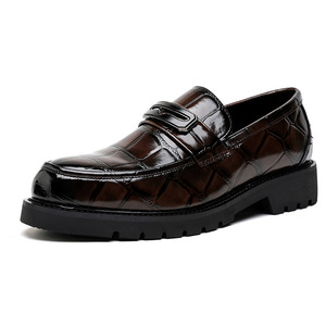 Nouvelles Chaussures Oxford en Cuir Imperméables Artisanales de Luxe Décontractées Britanniques pour Hommes – Idéales pour Mariage, Bureau et Tenues Professionnelles - Product Image 1
