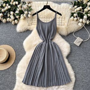 LY4113 nuovo 2025 estivo Boutique all'ingrosso colore <span class=keywords><strong>grigio</strong></span> placcato vita sottile maglieria da donna <span class=keywords><strong>maglia</strong></span> <span class=keywords><strong>abito</strong></span> da donna - Product Image 1