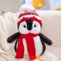 Peluche pingouin d'hiver adorable avec quatre tenues festives et différentes tailles, idéale pour la décoration intérieure, les câlins quotidiens et les cadeaux de Noël chaleureux