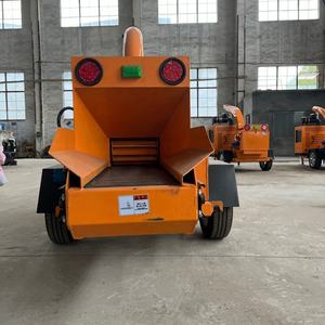 Broyeur à <span class=keywords><strong>bois</strong></span> industriel, moteur diesel, machine à <span class=keywords><strong>copeaux</strong></span> <span class=keywords><strong>de</strong></span> <span class=keywords><strong>bois</strong></span> avec certificat CE - Product Image 6