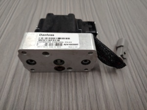 Contrôleur hydraulique d'origine MCV116G4201, contrôle directionnel et de débit pour système hydraulique - Product Image 5