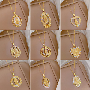 Collier Pendentif Vintage Plaqué Or Vierge Marie Mère <span class=keywords><strong>de</strong></span> Dieu Micro Sertie Zircons Cubiques CZ - Product Image 3