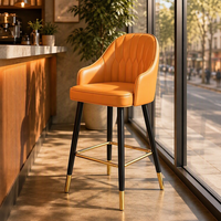Chaise de bar moderne de luxe en cuir PU avec pieds en métal robustes pour la maison, l'îlot de cuisine et les chaises de bar d'hôtel