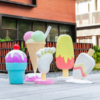 Sculpture de sucette fondante personnalisée de 1,8 m en fibre de verre, statue de bonbon Pop Art pour la décoration paysagère extérieure des centres commerciaux