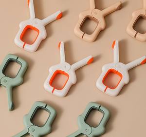 Clips de serviette de chaise de plage grande pince en plastique de blanchisserie pinces à linge de couleur vive épingles coupe-vent pour chaises longues blanchisserie chaises de <span class=keywords><strong>piscine</strong></span> - Product Image 2