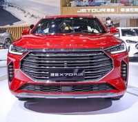Chery Jetour X70 Plus SUV 1.5T 1.6T Voiture à essence à essence avec sièges en cuir semi-automatiques FWD Direction gauche/droite pour adultes