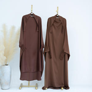 Vente en gros Hijab musulman <span class=keywords><strong>pour</strong></span> femme Dubaï Robe Abaya Jilbab au-dessus de la tête <span class=keywords><strong>pour</strong></span> filles et enfants Prière Jilbab <span class=keywords><strong>maman</strong></span> et enfants <span class=keywords><strong>une</strong></span> pièce sur toute la longueur - Product Image 4