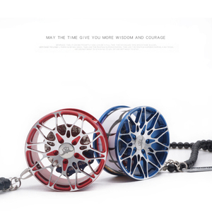 Decoración Colgante para Auto 2025 OEM, Reutilizable, con Patrones Exquisitos, Logotipo Personalizado Gratuito, Regalos Promocionales Hechos de Aleación de Aluminio - Product Image 5