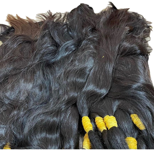 Designed for advanced techniques, butterfly weft raw human hair extension delivers clean attachment and remarkable <b>adaptability</b> - Product Image 1