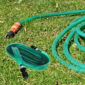 Betrouwbare groene flexibele PVC-tuinslang met anti-UV bescherming, veilige connectoren en lekbestendige aansluitingen voor tuinieren - Product Image 2